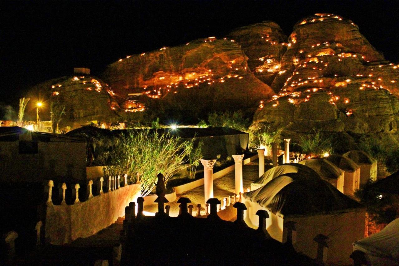 Seven Wonders Bedouin Camp Hotel Wadi Musa Exterior photo