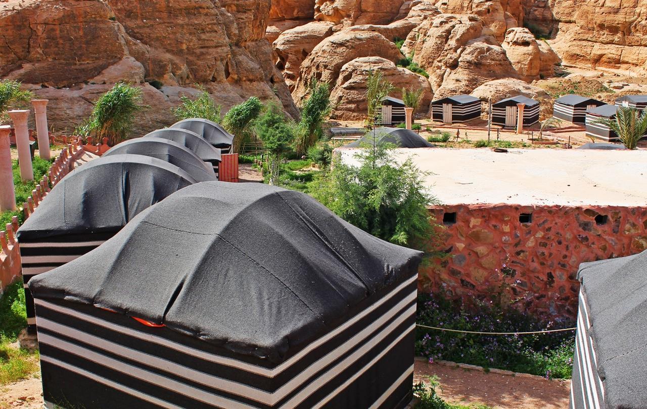 Seven Wonders Bedouin Camp Hotel Wadi Musa Exterior photo