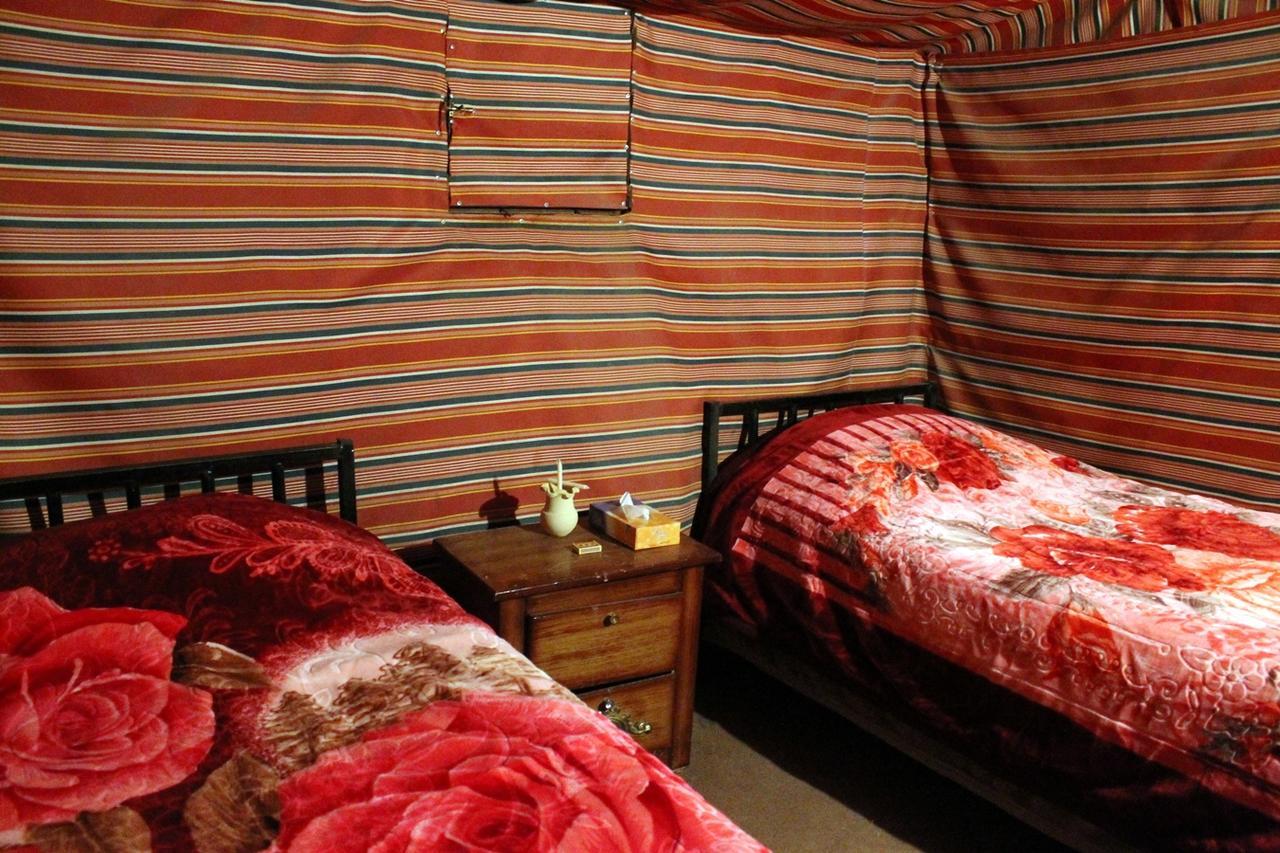 Seven Wonders Bedouin Camp Hotel Wadi Musa Exterior photo